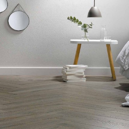 Plinthes blanches pré peintes