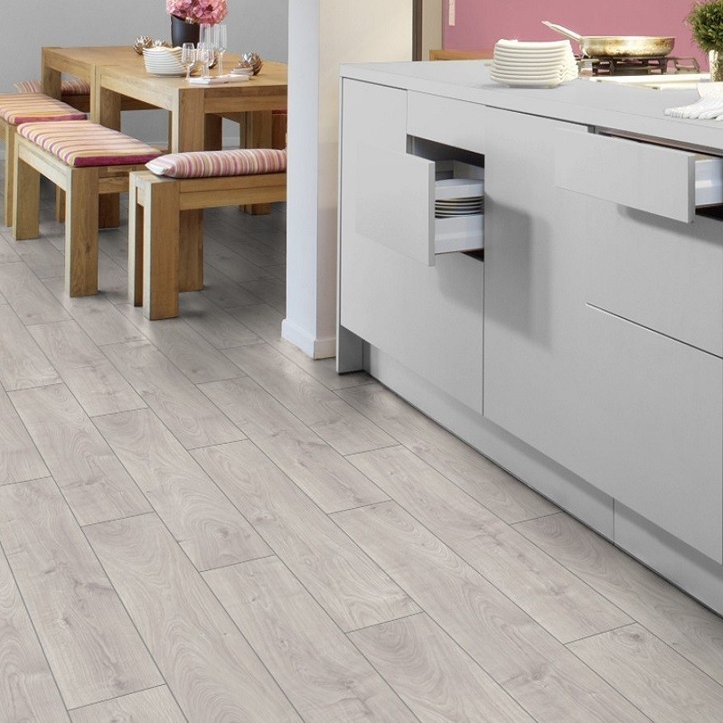 Parquet stratifié 8 mm Sèvre chêne gris