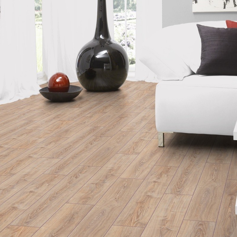 Parquet stratifié 8 mm Siene chêne blanchi