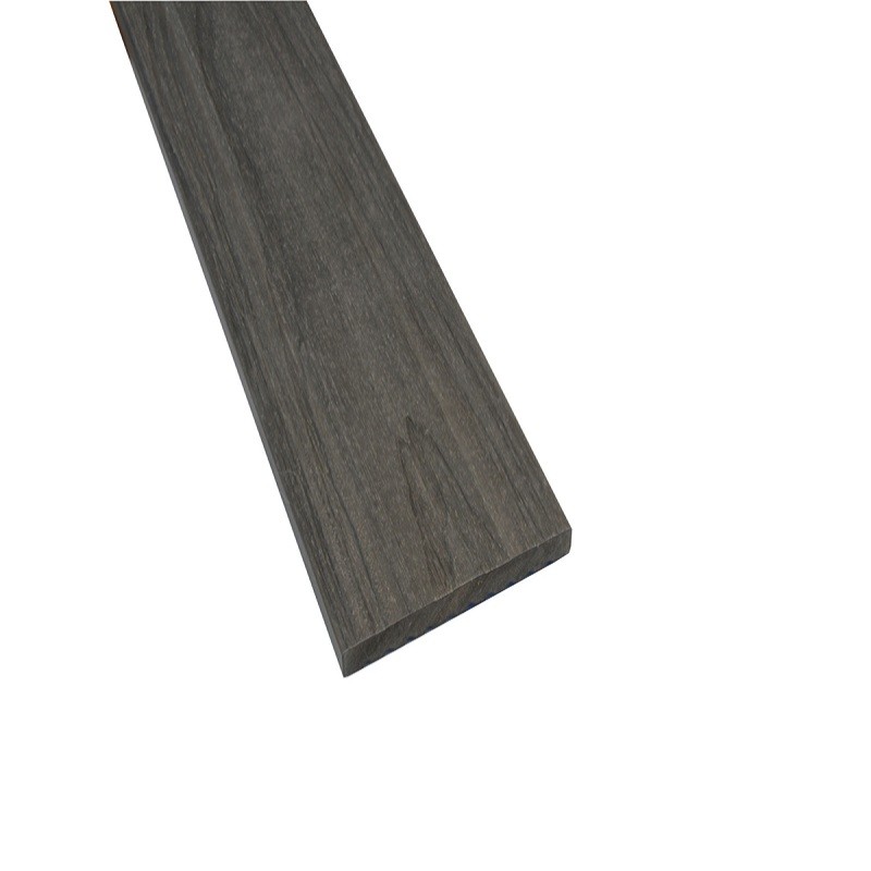 lame de composite gris foncé noir antracite